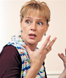 <a class=light href="/actor.aspx?id=60">Александр Балуев </a>и Марина Зудина поборются за «Наследство»