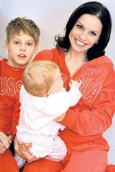 <a class=light href="/actor.aspx?id=60">Александр Балуев </a>и Марина Зудина поборются за «Наследство»